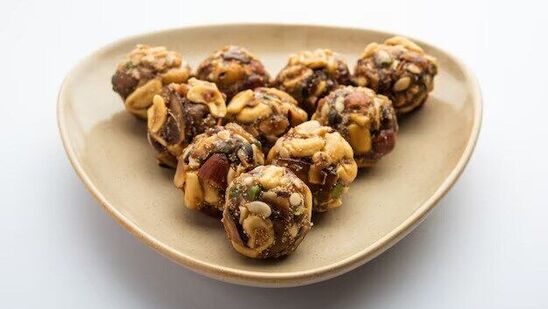 how to make Anjeer Laddu