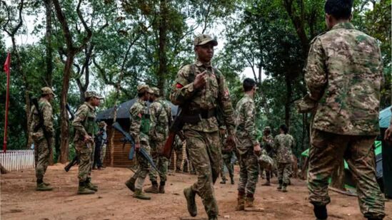 Myanmar Soldiers enters India