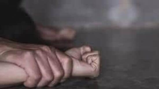 Labourer rapes landlord’s 14-year-old girl in Ludhiana. (HT)