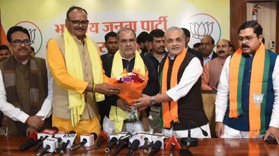  vibhakar shastri  left  congress  and  joined bjp