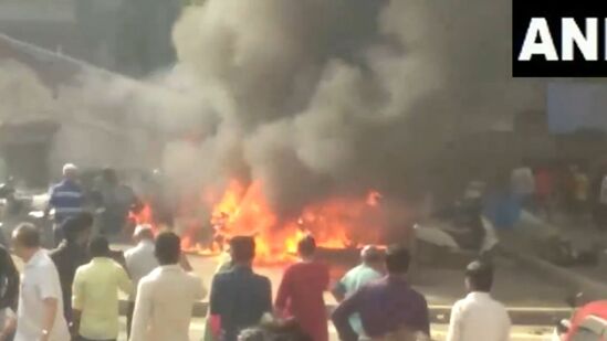  Mumbai Borivali parking Fire