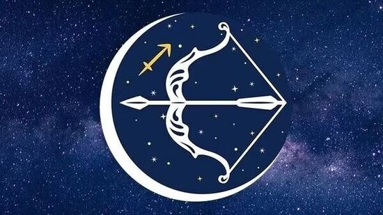 धनुः&nbsp;आज शोभन योगात प्रचंड बुद्धीमत्ता असूनही स्वतःचे प्रश्न सोडवताना मनाचा गोंधळ उडेल. काही घरगुती गोष्टींमुळे अस्वस्थता वाढेल. नोकरीत वरिष्ठांच्या अपेक्षा जास्त असल्यामुळे थोडा ताण राहील. व्यवसायात मात्र स्पर्धकांना तोंड द्यावे लागेल. नव्या कल्पना इतरांना पटणार नाहीत. तरुणांना प्रेम आणि कर्तव्य यामध्ये पेचात टाकणारी परिस्थिती निर्माण होऊ शकते. अपेक्षित कार्य पूर्ण करण्या साठी कसरत करावी लागेल. नोकरीत व्यापारात कामाचा विस्तार वाढणार आहे. वेळेत काम पूर्ण करण्यावर भर द्या. प्रकृतीची विशेष काळजी लागेल. अपेक्षित यशासाठी कष्ट वाढवावे लागणार आहेत. प्रतिकूल परिस्थितीवर मात करावी लागेल. जाहिरात मीडिया क्षेत्राशी निगडित व्यवसाय करणाऱ्यांसाठी &nbsp;ग्रहांची अनुकूलता लाभेल. नोकरी करणाऱ्यांच्या कामाचा व्याप वाढणार आहे.&nbsp;शुभरंगः पिवळसर&nbsp;शुभदिशाः ईशान्य.शुभअंकः ०३, ०७.