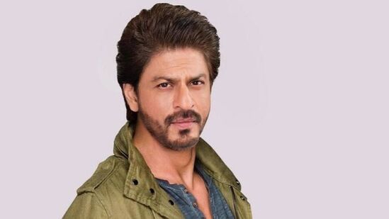 Shah Rukh Khan use 17 Phones