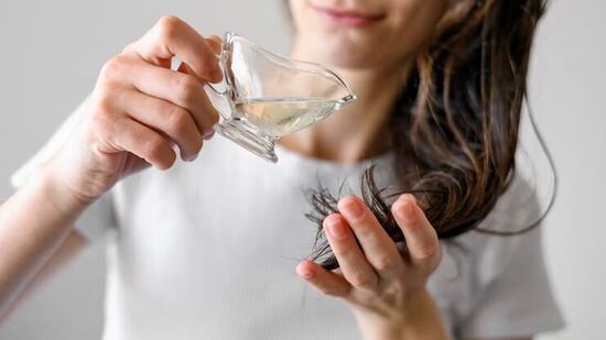 How to use coconut oil for hair fall