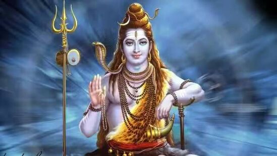 अकाली मृत्यू टाळणारा महामृत्युंजय मंत्राची निर्मिती कशी झाली? शिवरात्रीनिमित्त जाणून घ्या खरी कथा