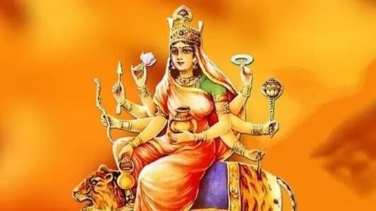 Chaitra Navratri 2024 Start Date चैत्र नवरात्र कधीपासून? घटस्थापना तिथी, शुभ मुहूर्त आणि महत्व जाणून घ्या