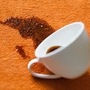 how to remove Stubborn tea or coffee stains on white clothes