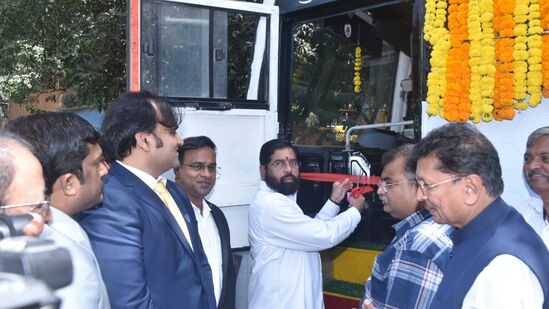 सध्या महामंडळाकडे डिझेलवर चालणारी सुमारे १६००० प्रवासी वाहने असून एकूण खर्चापैकी सुमारे ३४ टक्के खर्च हा इंधनावर म्हणजेच डिझेलवर केला जातो.&nbsp;&nbsp;