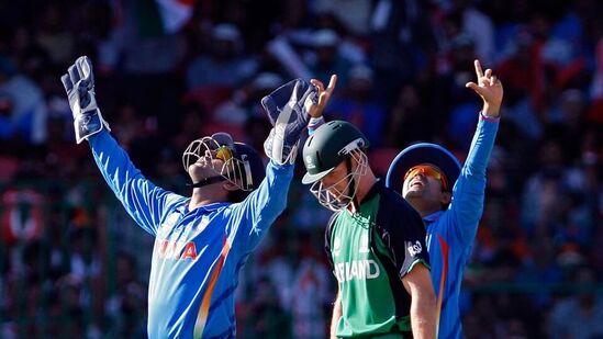 भारताने आयर्लंडवर सहज विजय मिळवला. या सामन्यात पाच विकेट्स आणि ५० धावा केल्याबद्दल युवराज सिंहला मॅन ऑफ द मॅच घोषित करण्यात आले. भारताने आयर्लंडवर सहज विजय मिळवला. या सामन्यात पाच विकेट्स आणि ५० धावा केल्याबद्दल युवराज सिंहला मॅन ऑफ द मॅच घोषित करण्यात आले.