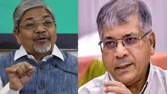 प्रकाश आंबेडकरांच्या भूमिकेमुळं बौद्ध समाजात तीव्र नाराजी; भालचंद्र मुणगेकरांचा हल्लाबोल