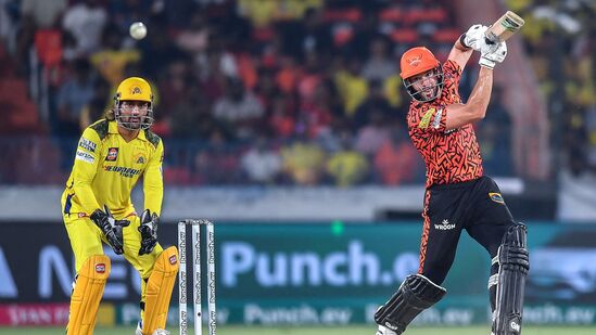 SRH vs CSK IPL 2024 : चेन्नई सुपर किंग्सचा सलग दुसरा पराभव, पॅट कमिन्सनं धोनीलाही चारली धुळ