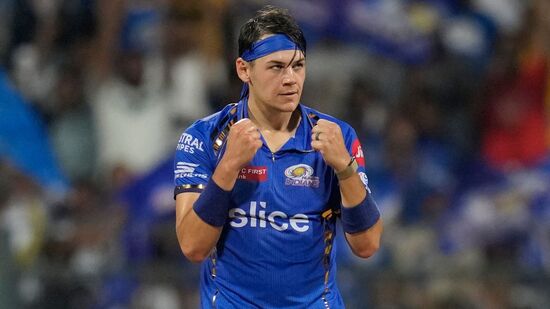 IPL २०२४ मध्ये सर्वाधिक विकेट घेणारे गोलंदाजमुस्तफिजुर रहमान – ४ सामन्यात ९ विकेट्सयुझवेंद्र चहल – ४ सामन्यात ८ विकेट्सखलील अहमद – 5 सामन्यात 7 विकेट्समोहित शर्मा - 5 सामन्यात 7 विकेटजेराल्ड कोएत्झी – ४ सामन्यांत ७ विकेट्स IPL २०२४ मध्ये सर्वाधिक विकेट घेणारे गोलंदाजमुस्तफिजुर रहमान – ४ सामन्यात ९ विकेट्सयुझवेंद्र चहल – ४ सामन्यात ८ विकेट्सखलील अहमद – 5 सामन्यात 7 विकेट्समोहित शर्मा - 5 सामन्यात 7 विकेटजेराल्ड कोएत्झी – ४ सामन्यांत ७ विकेट्स