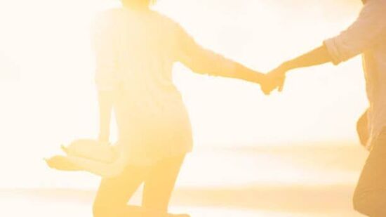 मकर: परस्पर मतभेद होऊ शकतात, समस्या शांततेने आणि नम्रपणे सोडवा. प्रेमसंबंधात तुम्ही तुमचे प्रेम तुमच्या जोडीदारापर्यंत कसे पोहोचवता हे देखील महत्त्वाचे असते. मकर: परस्पर मतभेद होऊ शकतात, समस्या शांततेने आणि नम्रपणे सोडवा. प्रेमसंबंधात तुम्ही तुमचे प्रेम तुमच्या जोडीदारापर्यंत कसे पोहोचवता हे देखील महत्त्वाचे असते.