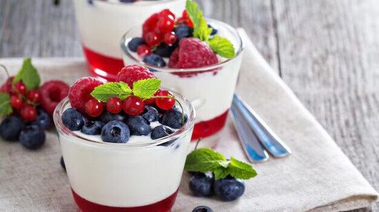 how to make fruit yogurt 