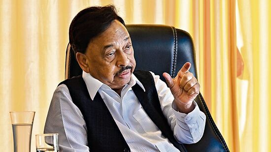 नारायण राणे यांनी पुन्हा एकदा उद्धव ठाकरे यांच्या नेतृत्त्वाखालील शिवसेनेवर टीकास्त्र सोडले आहे.
