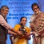 अमिताभ बच्चन यांना मिळाला दीनानाथ मंगेशकर पुरस्कार, रहमान आणि रणदीप हुड्डा देखील सन्मानित