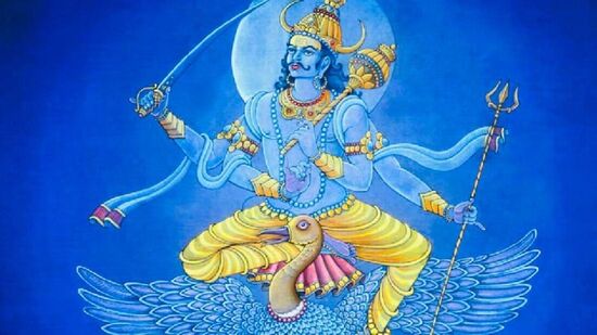 ज्योतिषशास्त्रानुसार शनीची साडेसाती माणसाच्या आयुष्यात तीन वेळा येते. शनि एका राशीत सुमारे अडीच वर्षे राहतो. अशा स्थितीत शनीला सर्व १२ राशींभोवती फिरायला ३० वर्षे लागतात. अशा प्रकारे माणसाच्या आयुष्यात शनीची साडेसाती ३ वेळा येते. दर ३० वर्षांनी माणसाला साडेसातीला सामोरे जावे लागते.