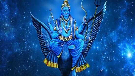 कसा ओळखाल शनी देवाचा प्रकोप? हे आहेत ‘१०’ महत्त्वाचे संकेत!