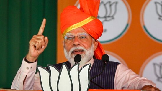 महायुतीच्या उमेदवारांच्या प्रचारासाठी आज पंतप्रधान नरेंद्र मोदी हे राज्यात येणार असून त्यांच्या दोन सभा होणार आहेत.