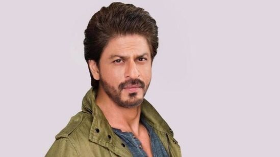 बॉलिवूडचा किंग खान शाहरुख रुग्णालयात दाखल