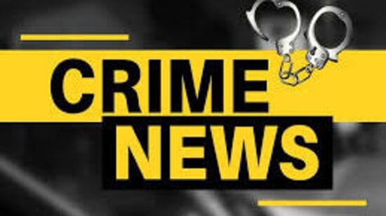 उत्तर प्रदेशातील एका शाळेतील वॉचमनचा व्हिडिओ सोशल मीडियावर व्हायरल झाला आहे.
