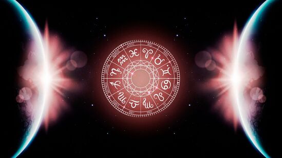 <p>Today Horoscope: ஜூலை 27 ம் தேதி, 12 ராசிகளுக்கான பலன்களை ஒவ்வொன்றாக பார்க்கலாம்</p>