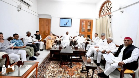 काँग्रेसने इंडिया आघाडीची बैठक पुन्हा बोलावली
