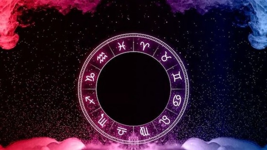 Today Horoscope 4 June 2024 : आज मंगळवारचा दिवस कुणासाठी लकी आणि कुणासाठी अनलकी? वाचा राशीभविष्य