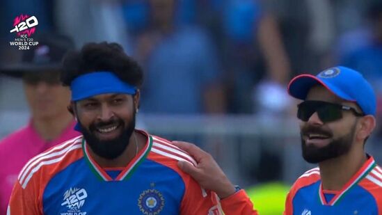 'आपल्या देशासाठी खेळणे नेहमीच विशेष असते, अभिमानाने खेळणे नेहमीच चांगले असते. मी विश्वचषकात योगदान देऊ शकलो, देव दयाळू होता. मी प्रथम घेतलेली विकेट मला सर्वात जास्त समाधान देणारी होती', असे हार्दिक पांड्या म्हणाला.