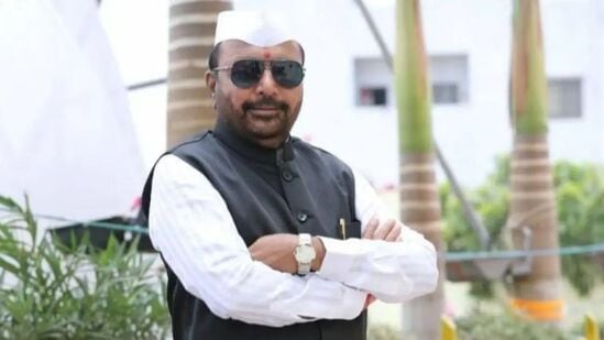 केंद्र सरकारमध्ये शिंदेंच्या शिवसेनेला ३ मंत्रिपदे मिळणार आहेत.