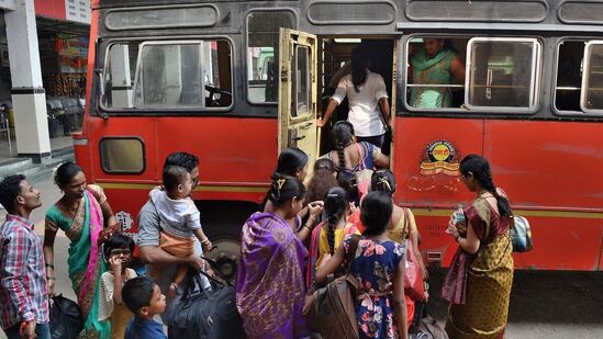 विद्यार्थ्यांना शाळा-महाविद्यालयातच मिळणार आता एसटीचा पास