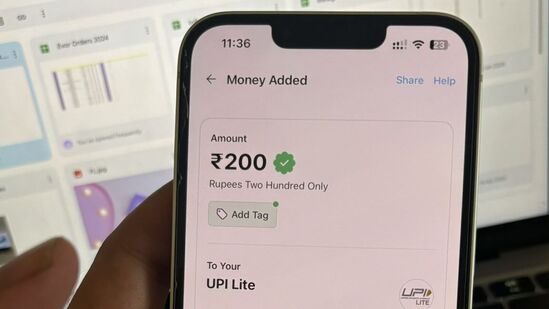 Evor Beauty founder Kaushal Shah pays  <span class='webrupee'>₹</span>200 as fine for being late to office.