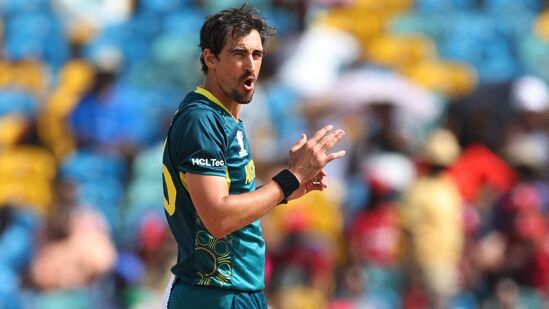 Mitchell Starc : वर्ल्डकप सामन्यांमध्ये मिचेल स्टार्कसारखं कुणीच नाही, बुमराह-मलिंगाहून जबरदस्त कामगिरी, पाहा