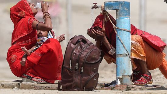भारतात उष्णतेच्या लाटेने हाहाकार.(File)