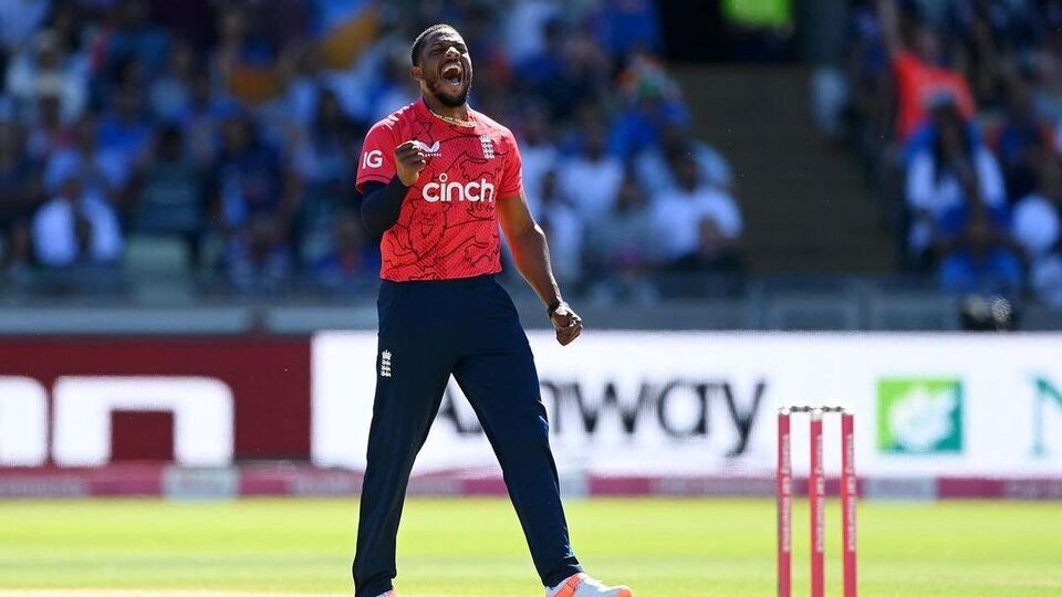 Chris Jordan Hat- Trick: टी-२० मध्ये हॅटट्रिक घेणारा जॉर्डन इंग्लंडचा ...