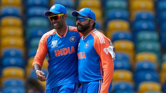 IND vs AUS Dream 11 Team Prediction : आज भारत-ऑस्ट्रेलिया भिडणार, ड्रीम इलेव्हनवर अशी बनवा तुमची परफेक्ट टीम