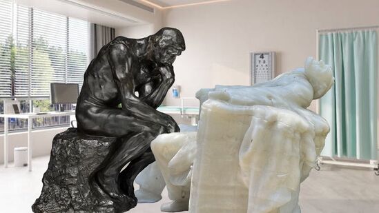 कल्चरल डीसीने सांगितले की,&nbsp;अमेरिकेत सध्या उष्णतेचा प्रकोप सुरू असून अनेक भागातील तापमान&nbsp;४०&nbsp;डिग्री सेल्सिअस पार झाले आहे. &nbsp;लिंकन यांच्या पुतळ्यावर उष्णतेचा प्रभाव पाहायला मिळाला आहे. अमेरिकेच्या अनेक भागात यंदा उच्चांकी तापमानाची नोंद करण्यात ली आहे. अमेरिकन नागरिक गेल्या अनेक दशकातील सर्वाधिक उष्णतेची लाट यंदा अनुभवत आहेत. प्रशासनाने नागरिकांना सतर्क राहण्याचे आवाहन केले आहे.