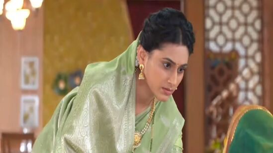 Gharoghari Matichya Chuli 4 July 2024 Serial Update 