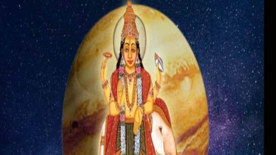 ज्योतिष शास्त्रात देवगुरु ‘गुरु’चे विशेष स्थान आहे. देवगुरु बृहस्पतीच्या कृपेने व्यक्ती भाग्यवान ठरते. गुरु हा ग्रह ज्ञान, शिक्षण, धार्मिक कार्य, पवित्र स्थान, संपत्ती, दान, पुण्य आणि वृद्धी इत्यादीसाठी कारक ग्रह आहे, असे म्हटले जाते. २७ नक्षत्रांपैकी गुरु हा पुनर्वसु, विशाखा आणि पूर्वा भाद्रपद नक्षत्राचा स्वामी आहे. १३ जुलै रोजी देवगुरू बृहस्पति नक्षत्र बदलणार आहे. या दिवशी गुरू ग्रह रोहिणी नक्षत्रात प्रवेश करणार आहे.
