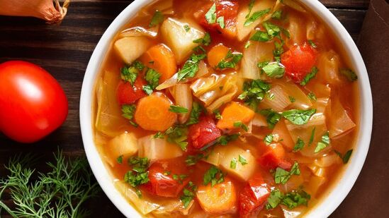 Easy weight loss recipe for fast result: वजन कमी करण्यासाठी चपाती ऐवजी खा ही सोपी डिश