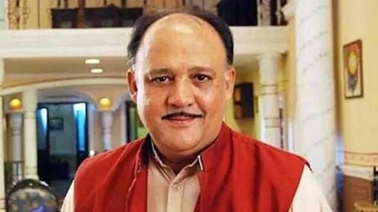 Alok Nath  