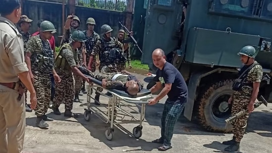 मणिपूरमध्ये CRPF च्या ताफ्यावर हल्ला