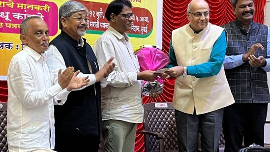 आणीबाणीत संविधानाची हत्या झाली नव्हती, यापुढंही कुणी करू शकणार नाही; माजी न्या. सत्यरंजन धर्माधिकारी यांचं परखड मत