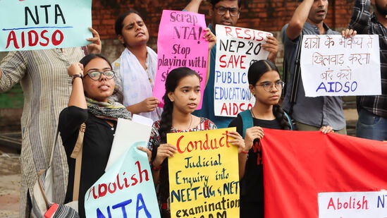  NEET पेपर लीक प्रकरणात CBI ची मोठी कारवाई