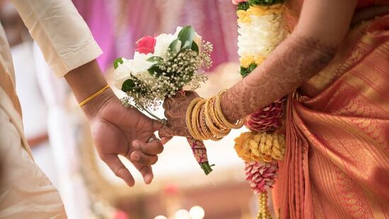  २५ लग्नं करून २५ बायकांना फसवलं