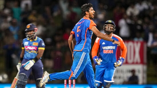 IND vs SL T20 Super Over Highlights : रिंकू सिंग-सूर्याने गोलंदाजीनं फिरवला सामना, हरलेला सामना भारताने सुपर ओव्हरमध्ये जिंकला