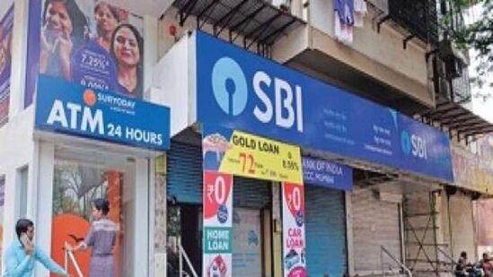 ऑगस्ट महिन्यात तब्बल १४ दिवस बंद राहणार बँक, तारखा लिहून घ्या!
