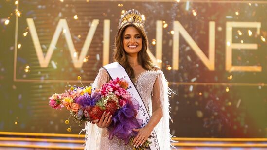 Miss South Africa Mia Le Roux 