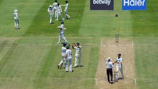 ticket price for pakistan vs bangladesh test series  : या देशात आंतरराष्ट्रीय क्रिकेट सामन्याचं तिकिट ५० रूपये, लंच आणि चहाचीही सोय, जाणून घ्या