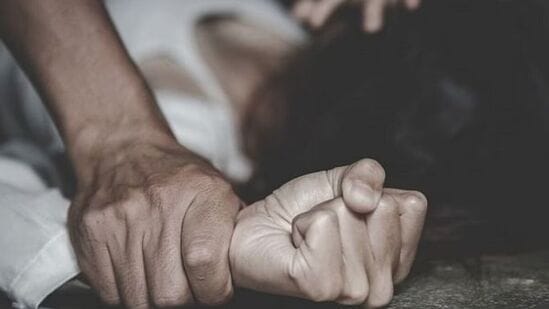 Dehradun Gangraped : बलात्काराचे सत्र सुरूच! डेहराडूनमध्ये बसमध्ये तरुणीवर ५ जणांनी केला सामूहिक बलात्कार